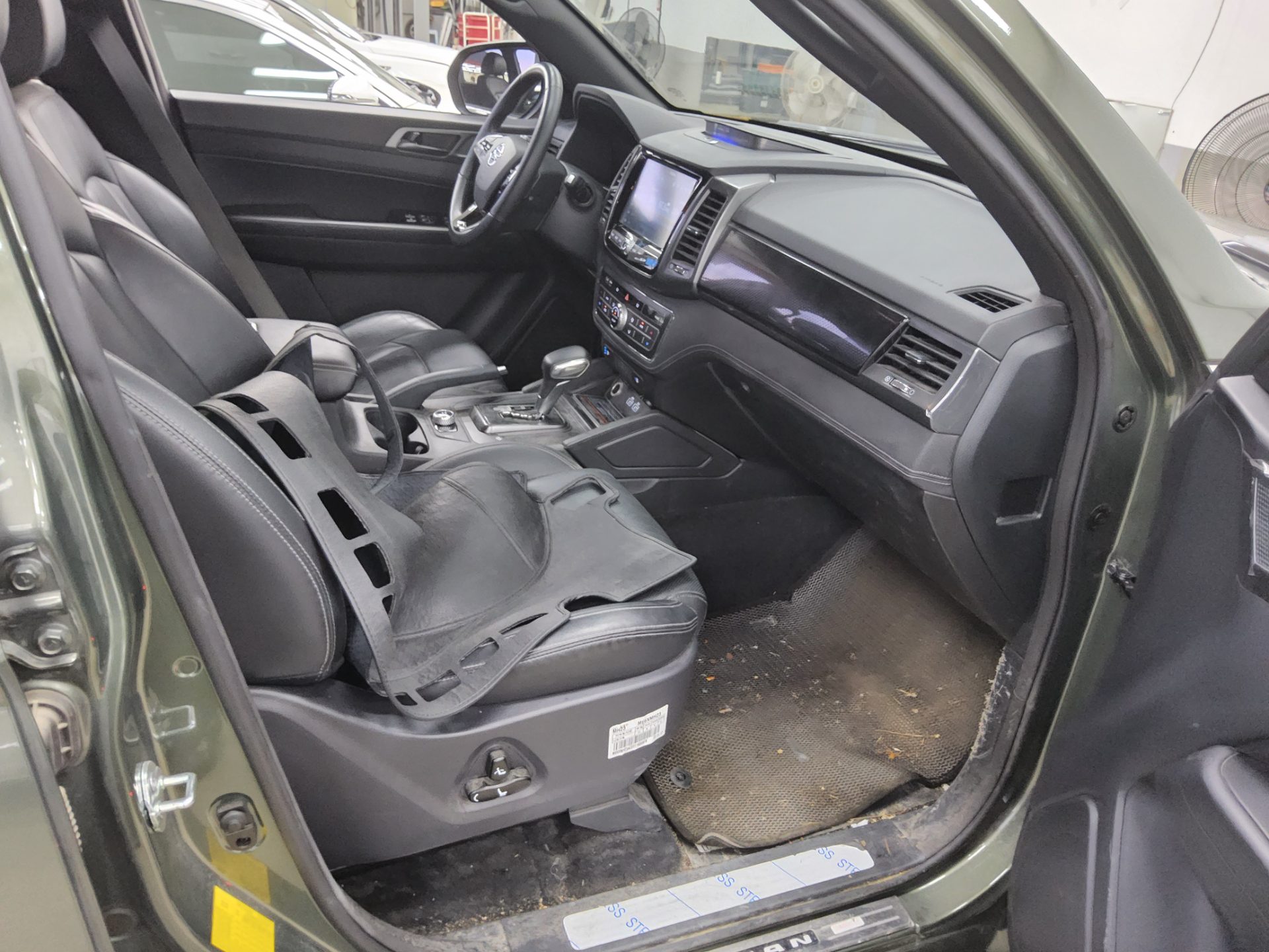 2023 - ssangyong rexton