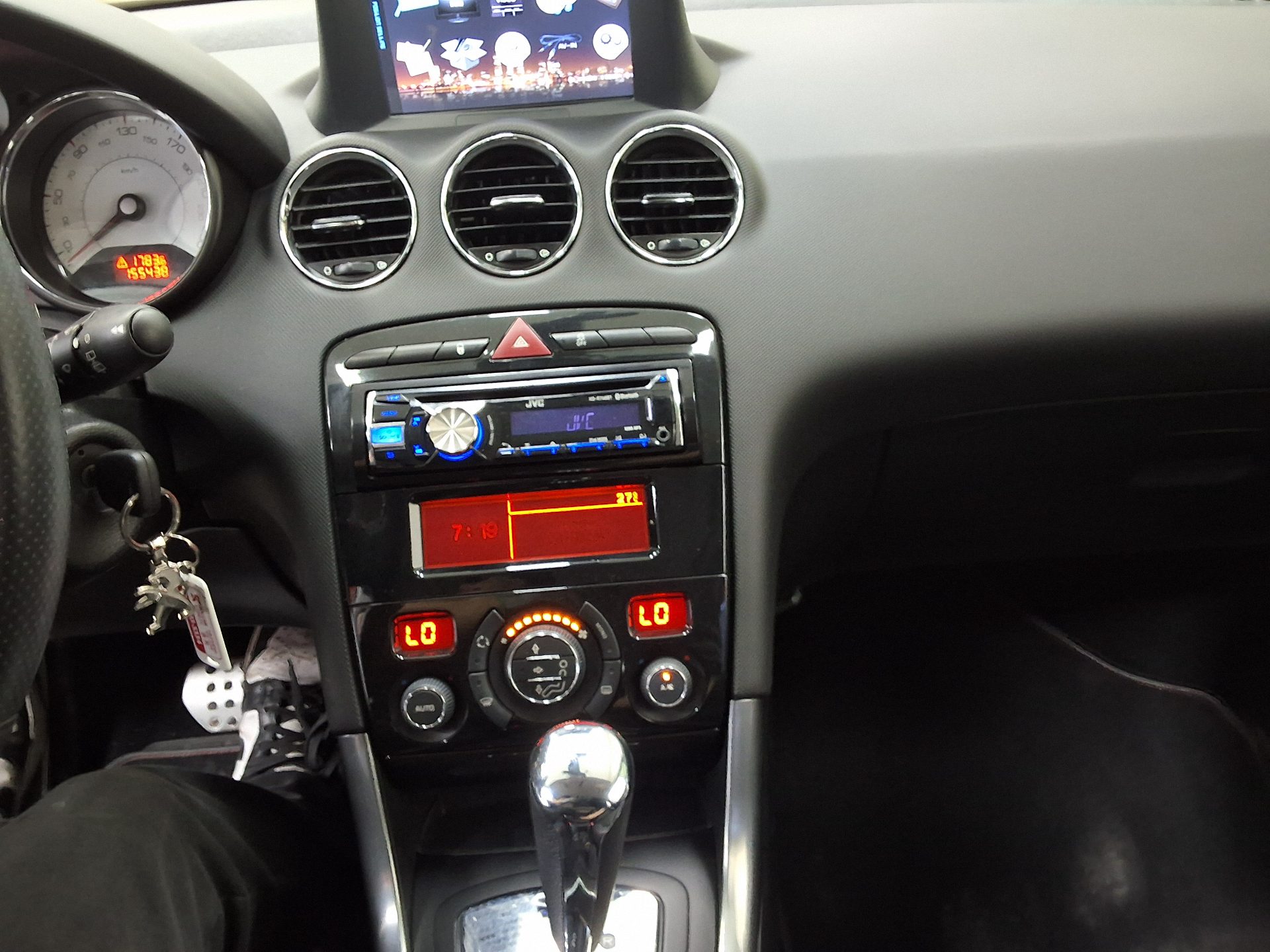 2014 - peugeot 308