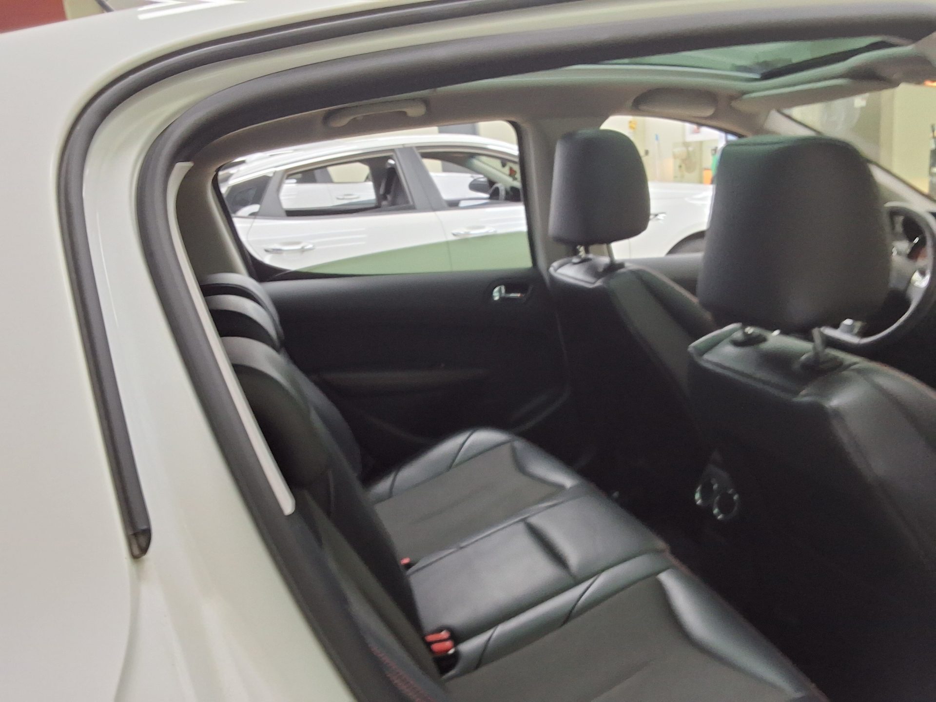 2014 - peugeot 308