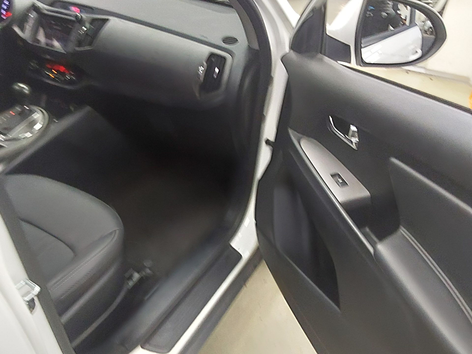 2014 - kia sportage