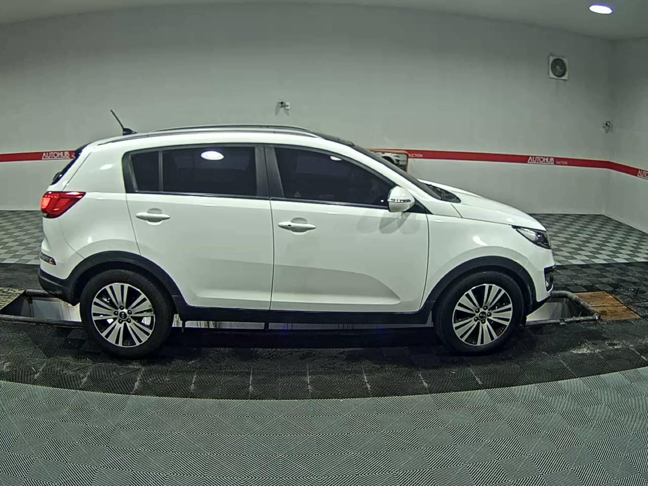 2014 - kia sportage