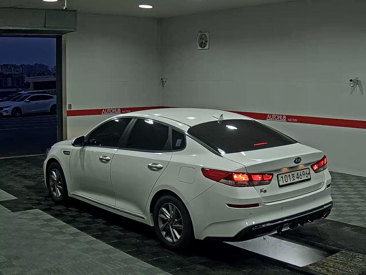 2020 - kia k5