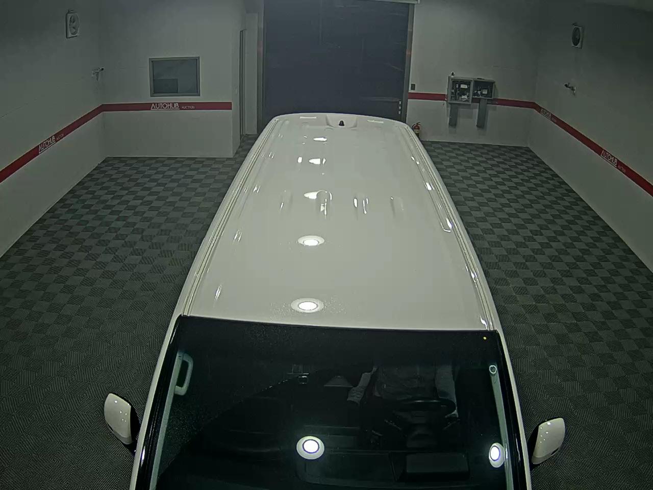 2022 - hyundai staria