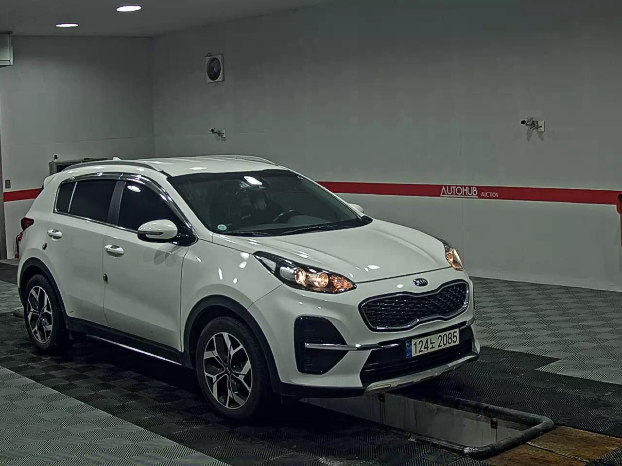 2022 - kia sportage