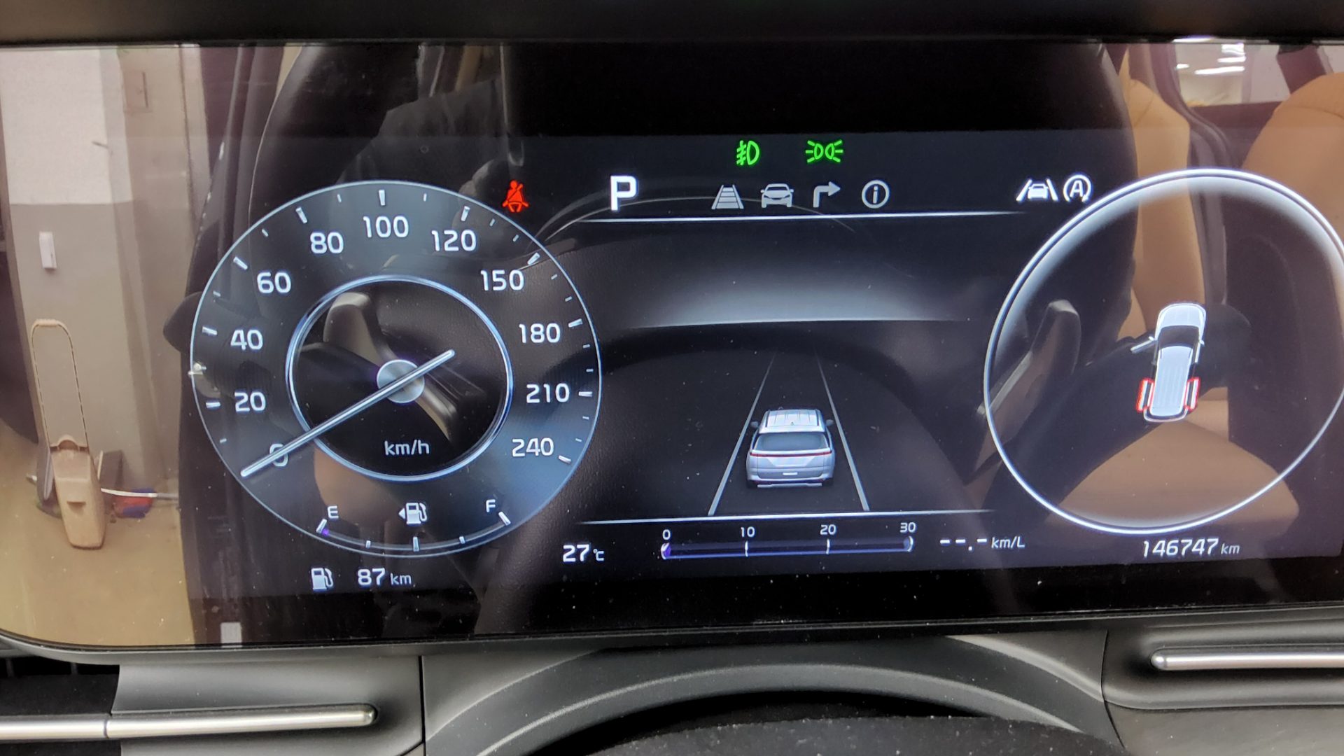 2023 - kia carnival