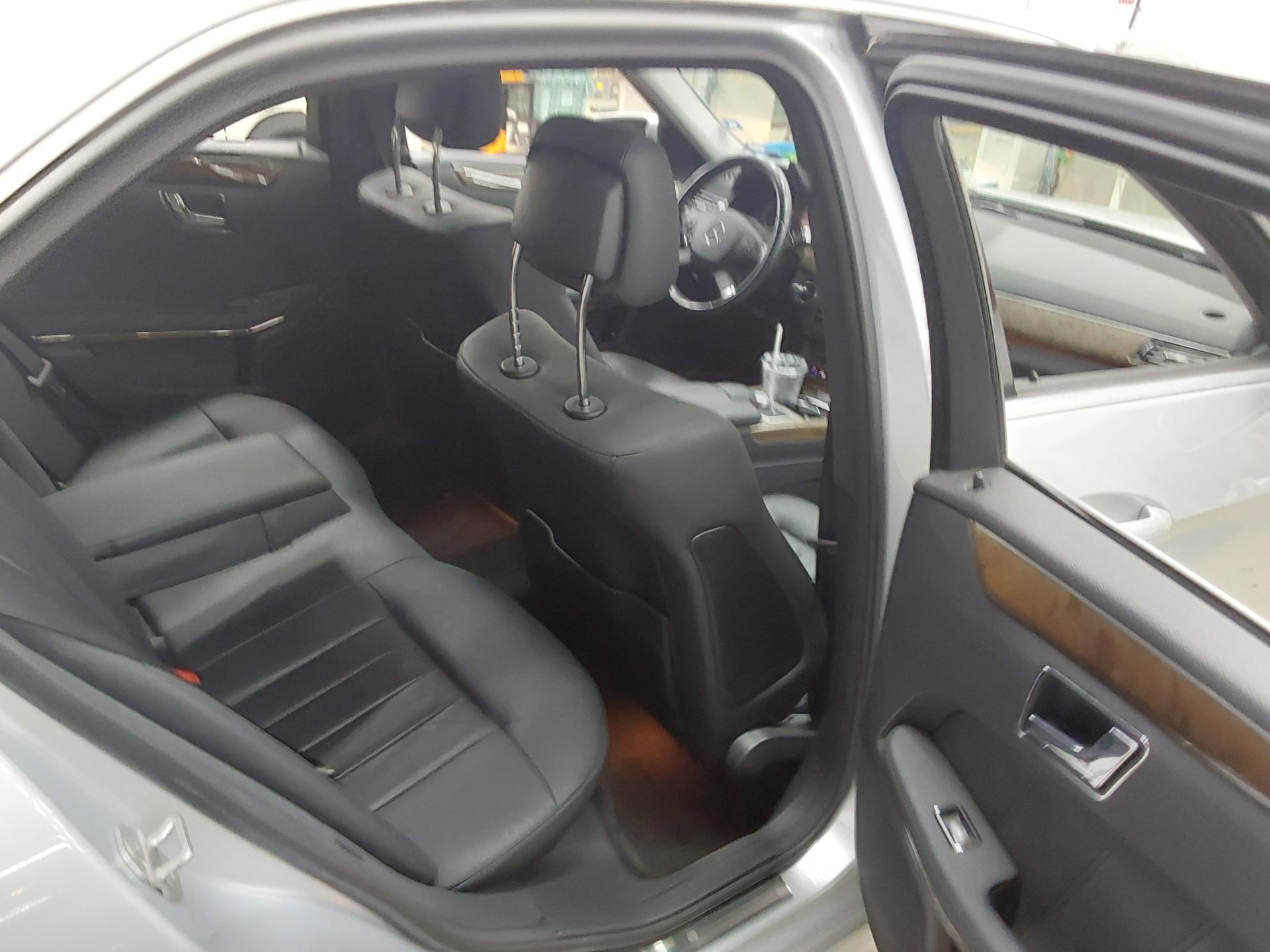 2010 - mercedes-benz e300