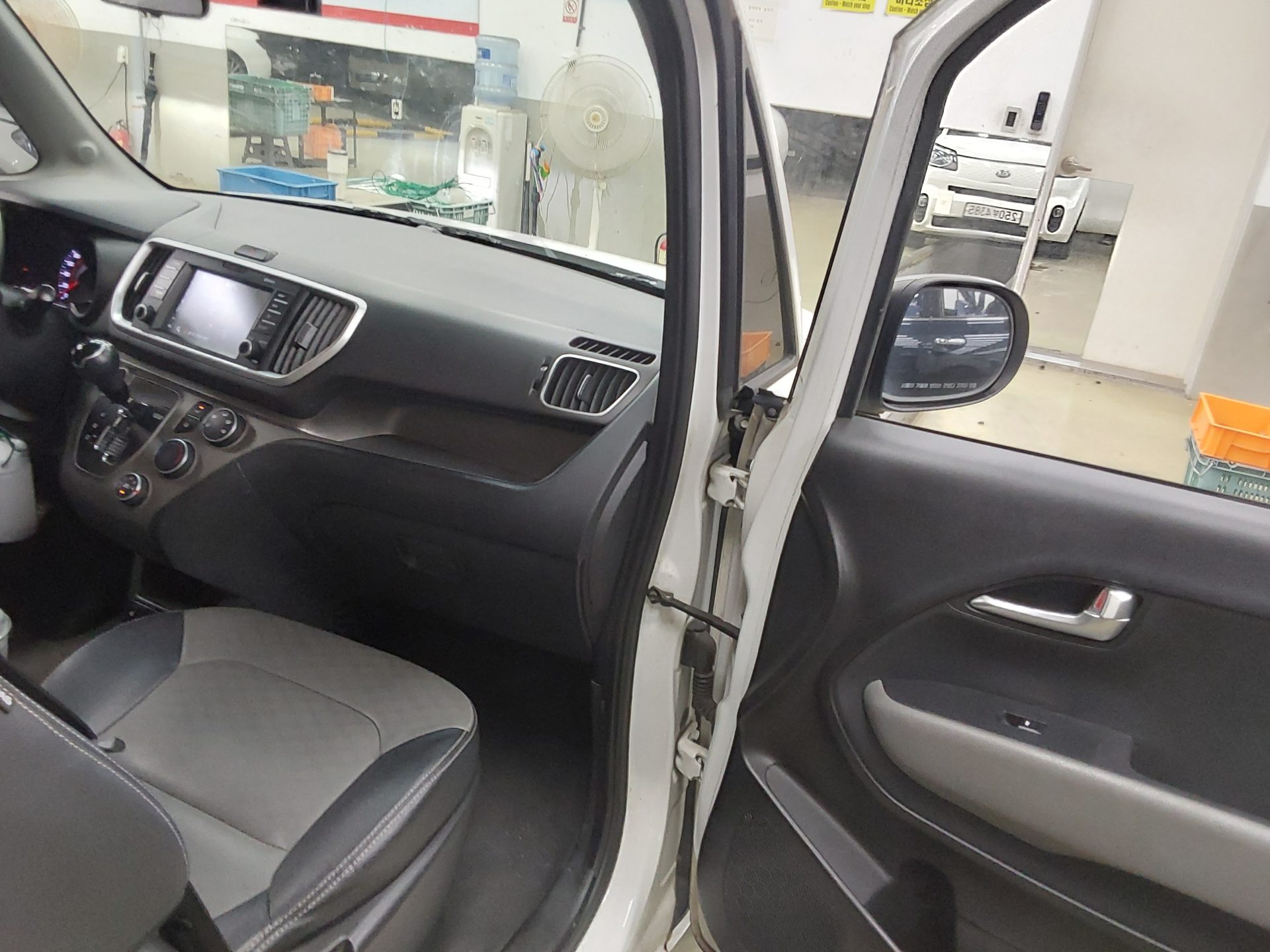 2019 - kia ray