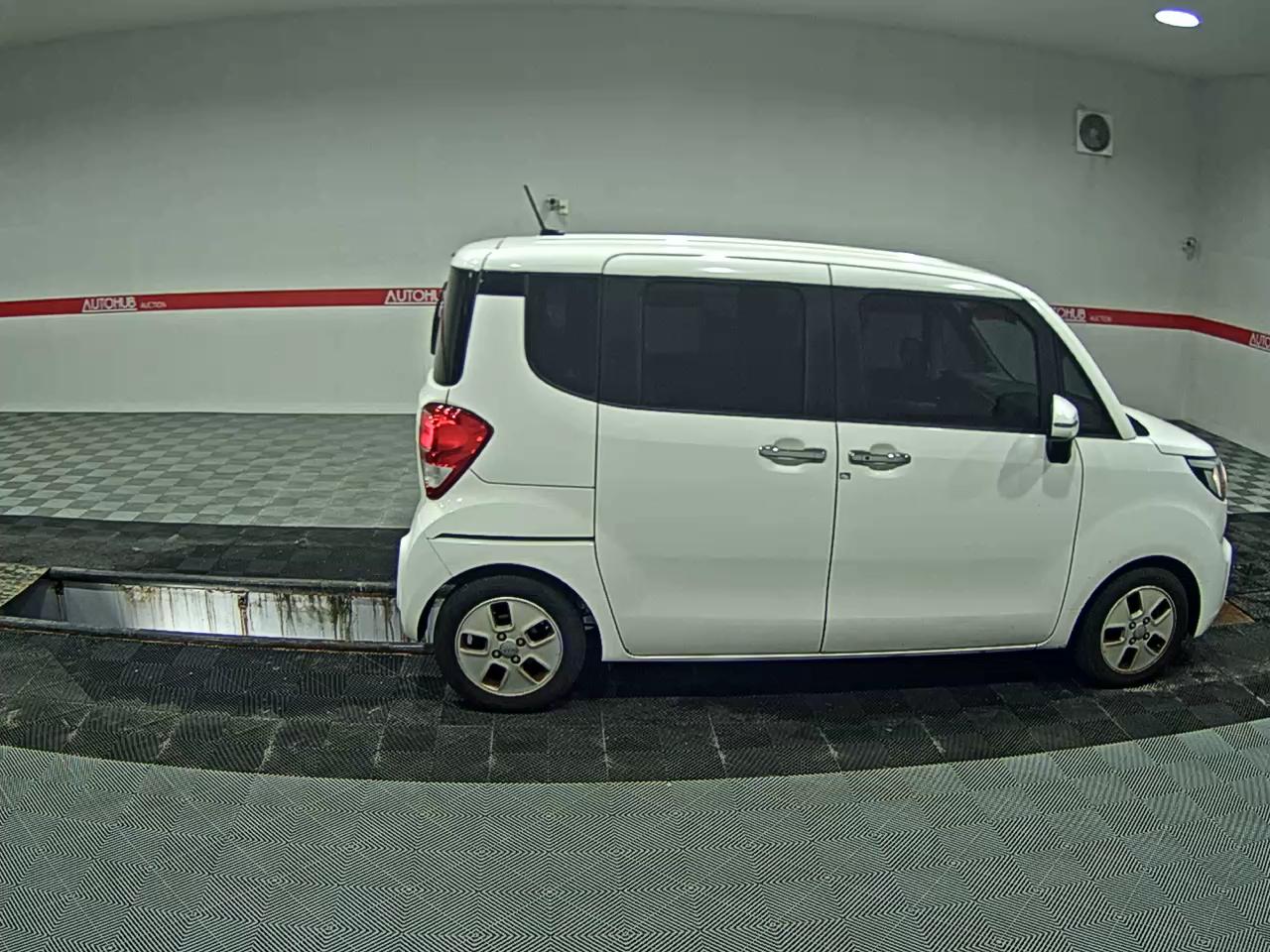 2019 - kia ray