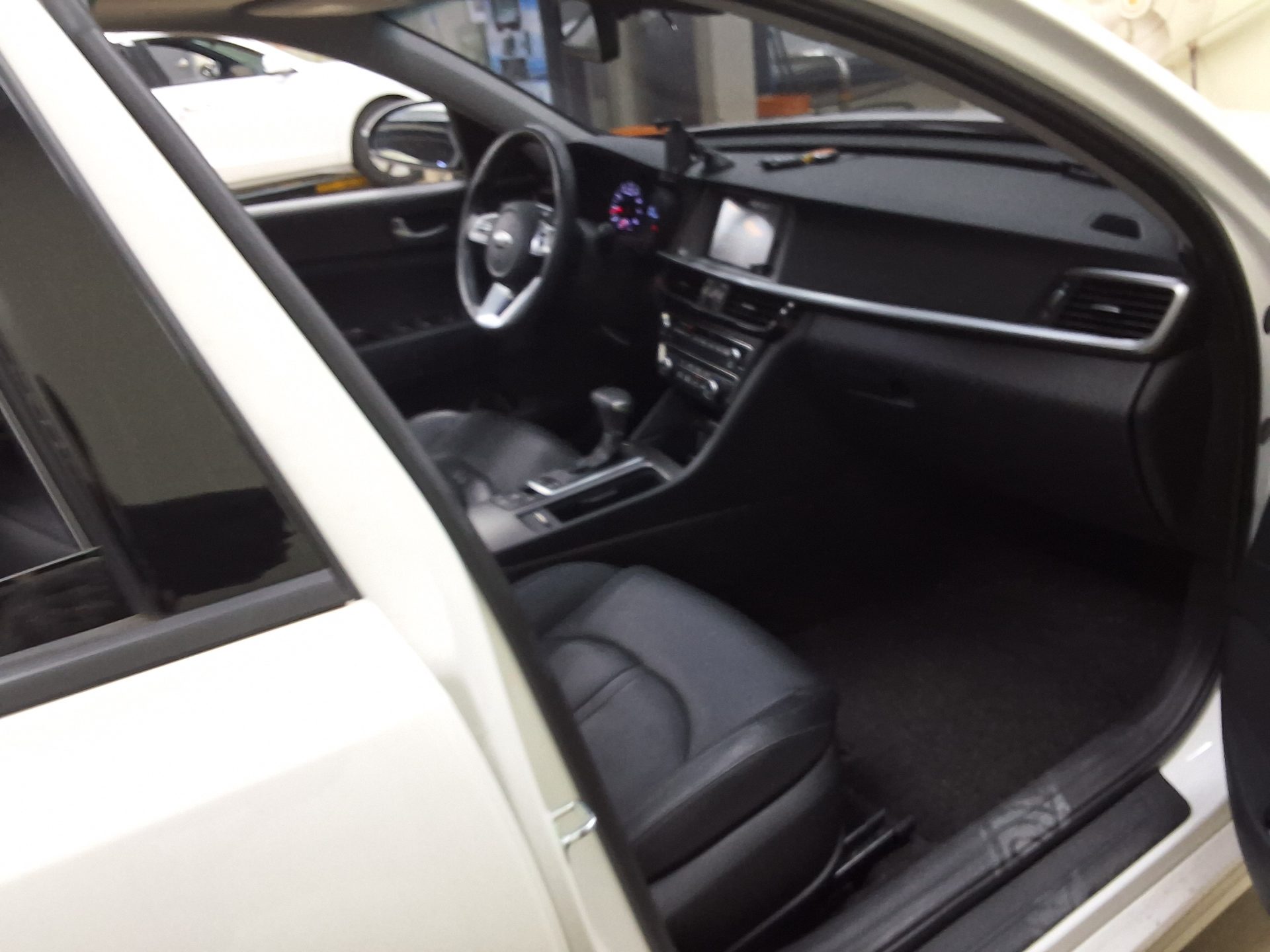 2020 - kia k5