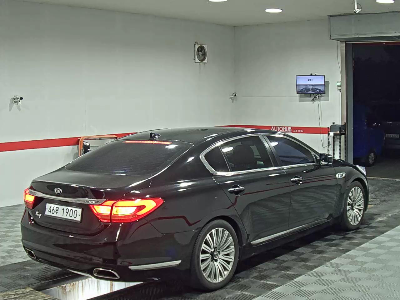 2014 - kia k9