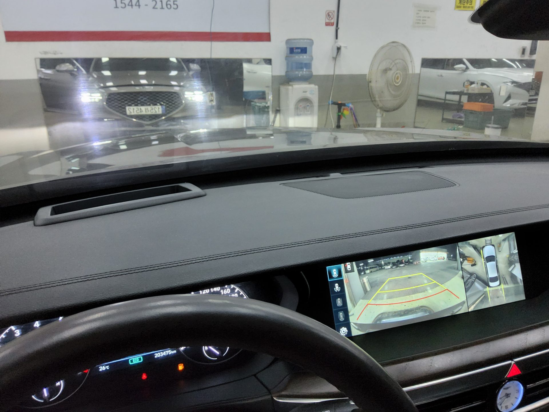 2021 - genesis g90