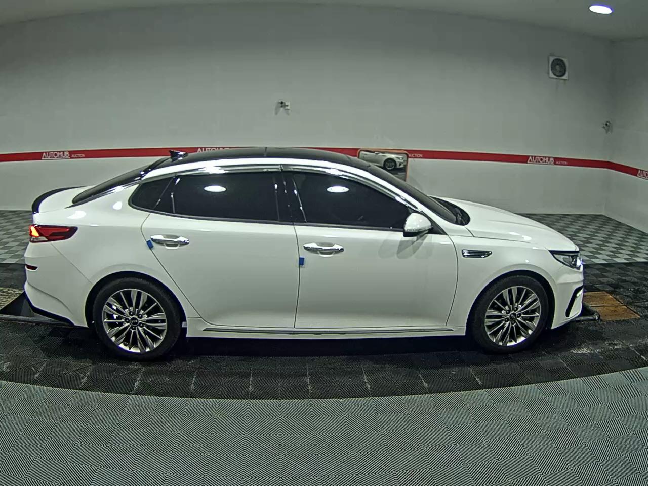 2020 - kia k5