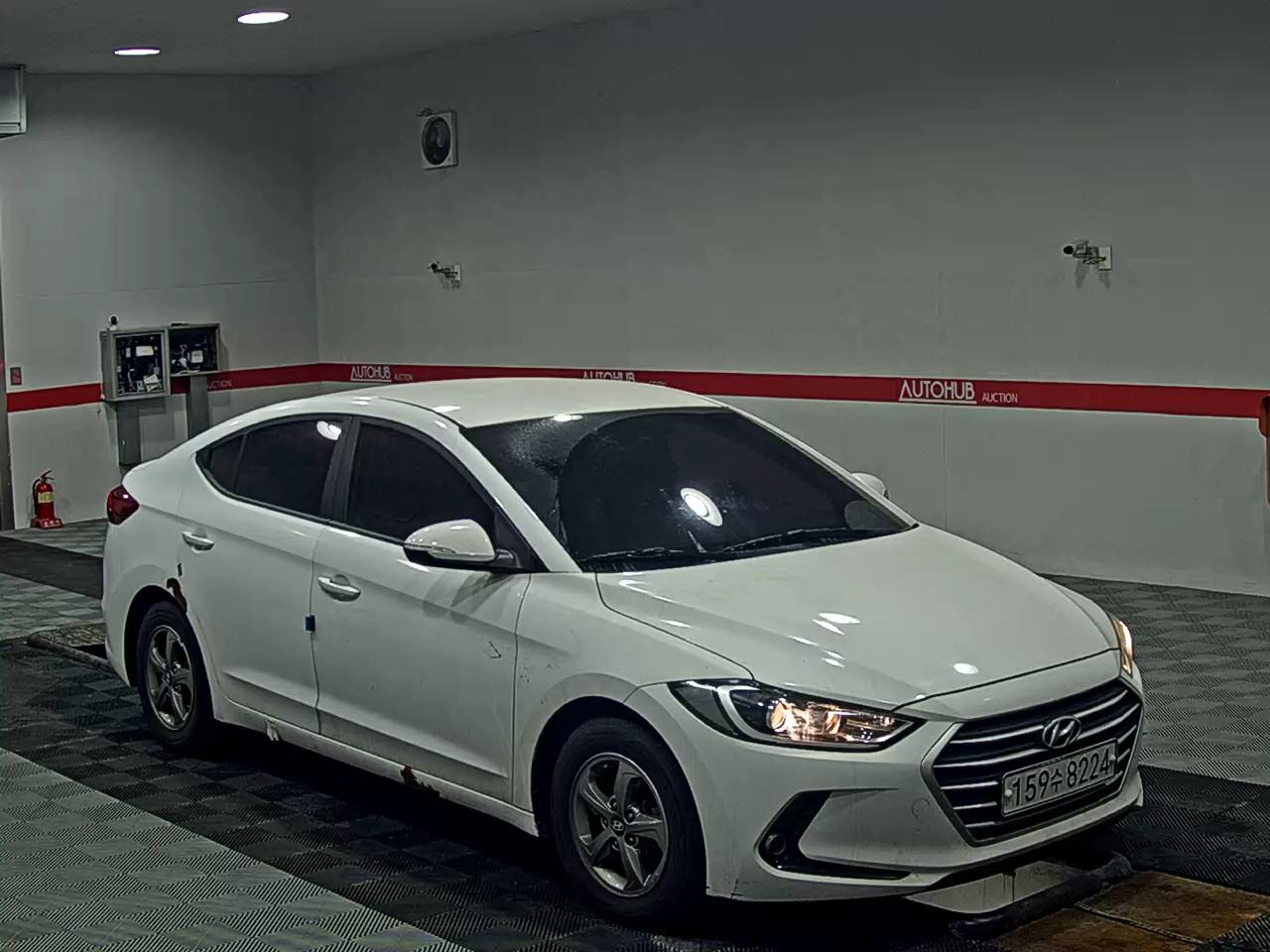 2017 - hyundai avante