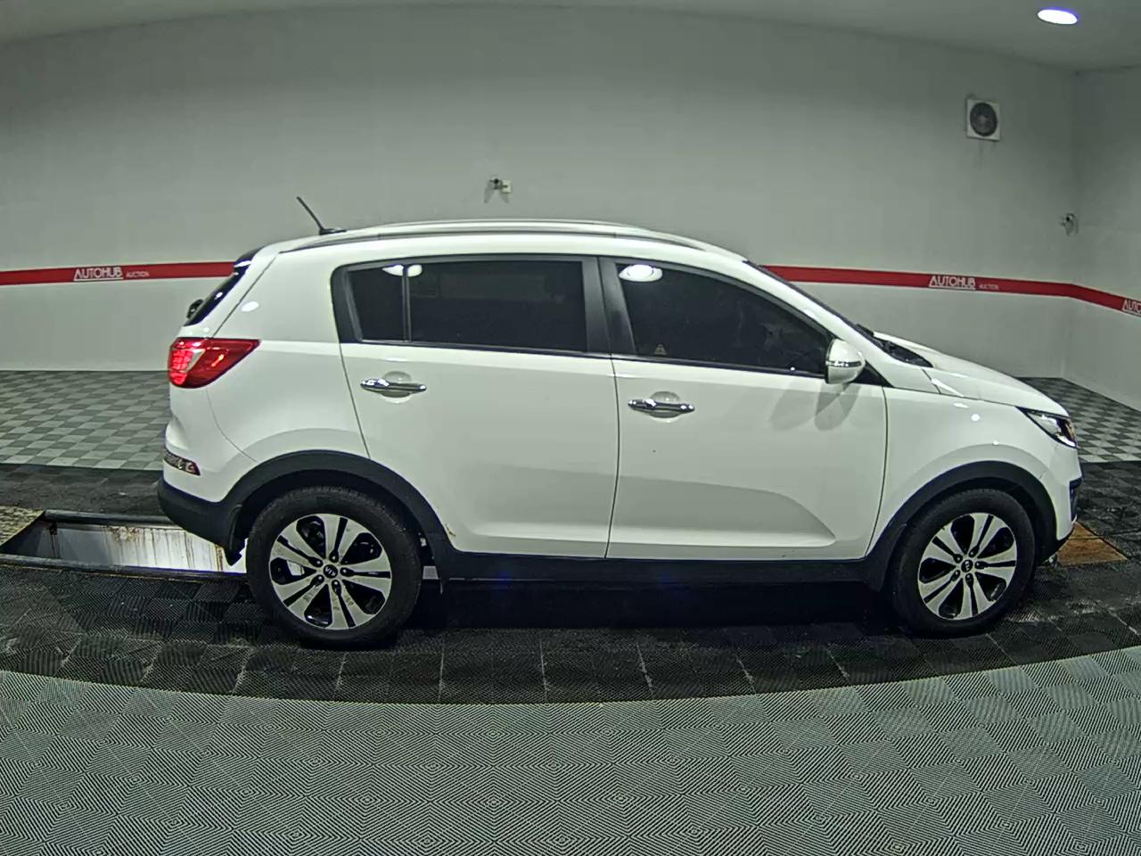 2012 - kia sportage