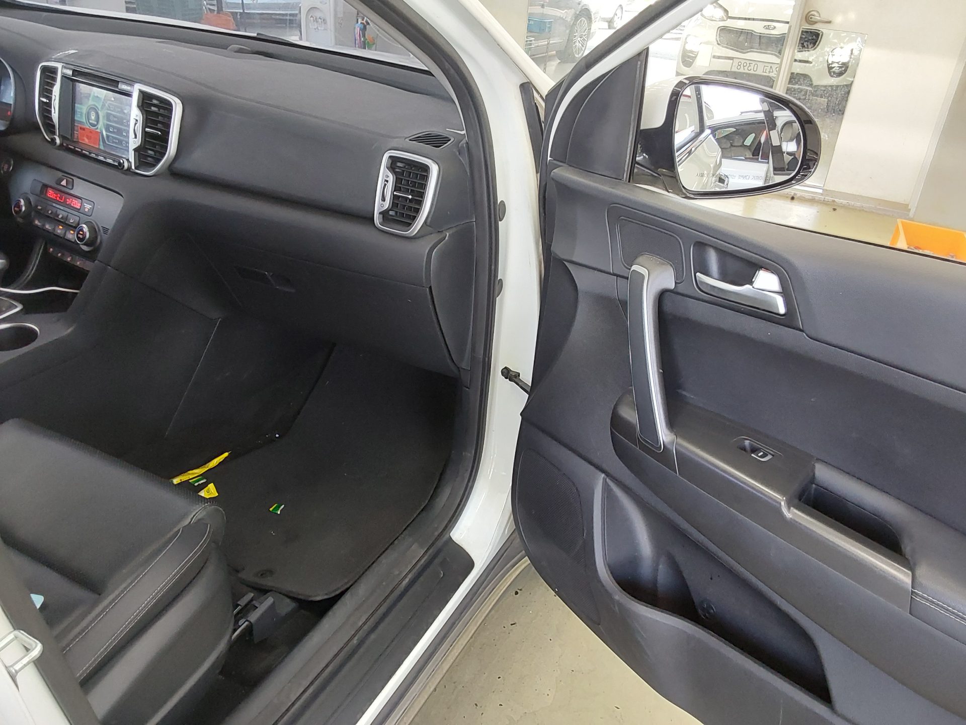 2017 - kia sportage