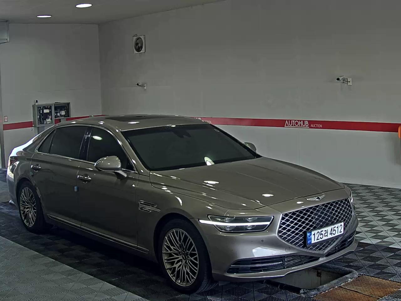 2021 - genesis g90