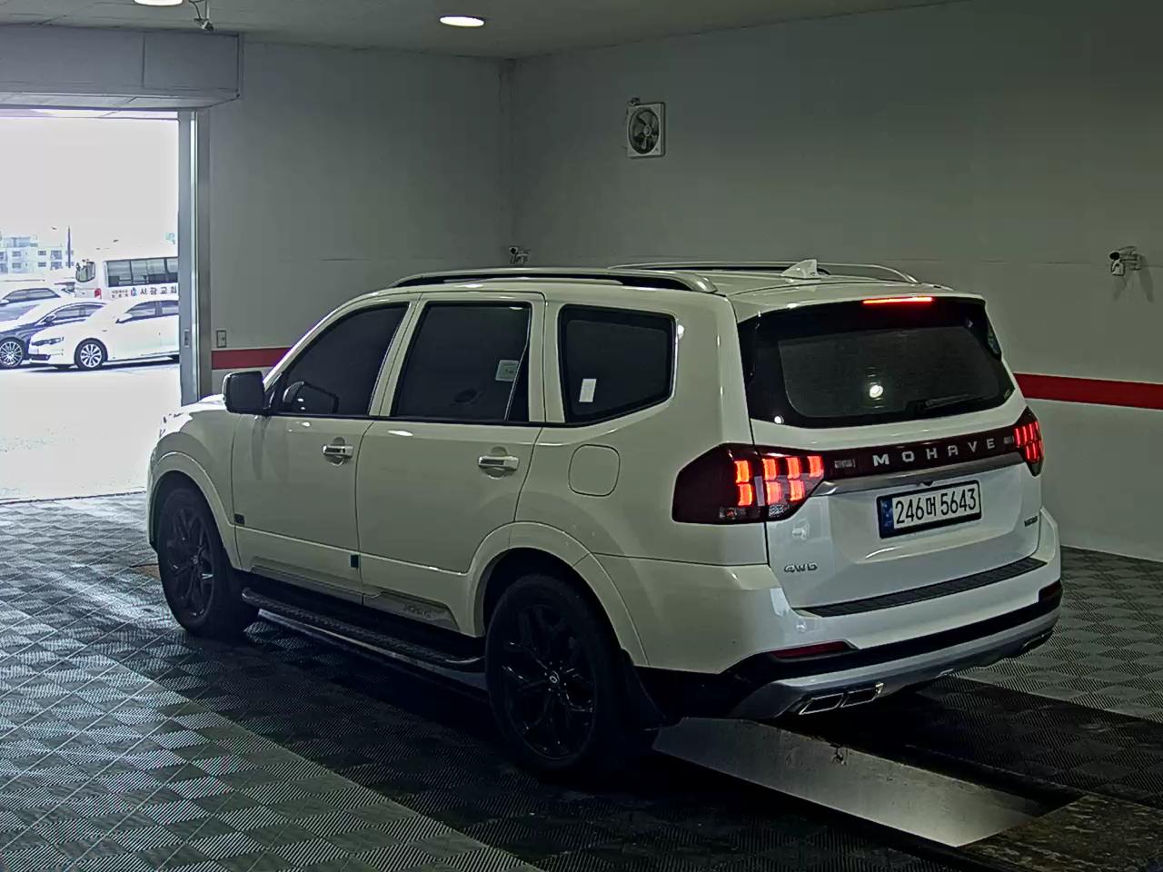 2021 - kia mohave