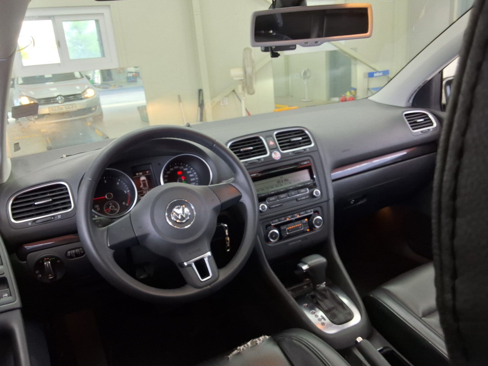 2011 - volkswagen golf