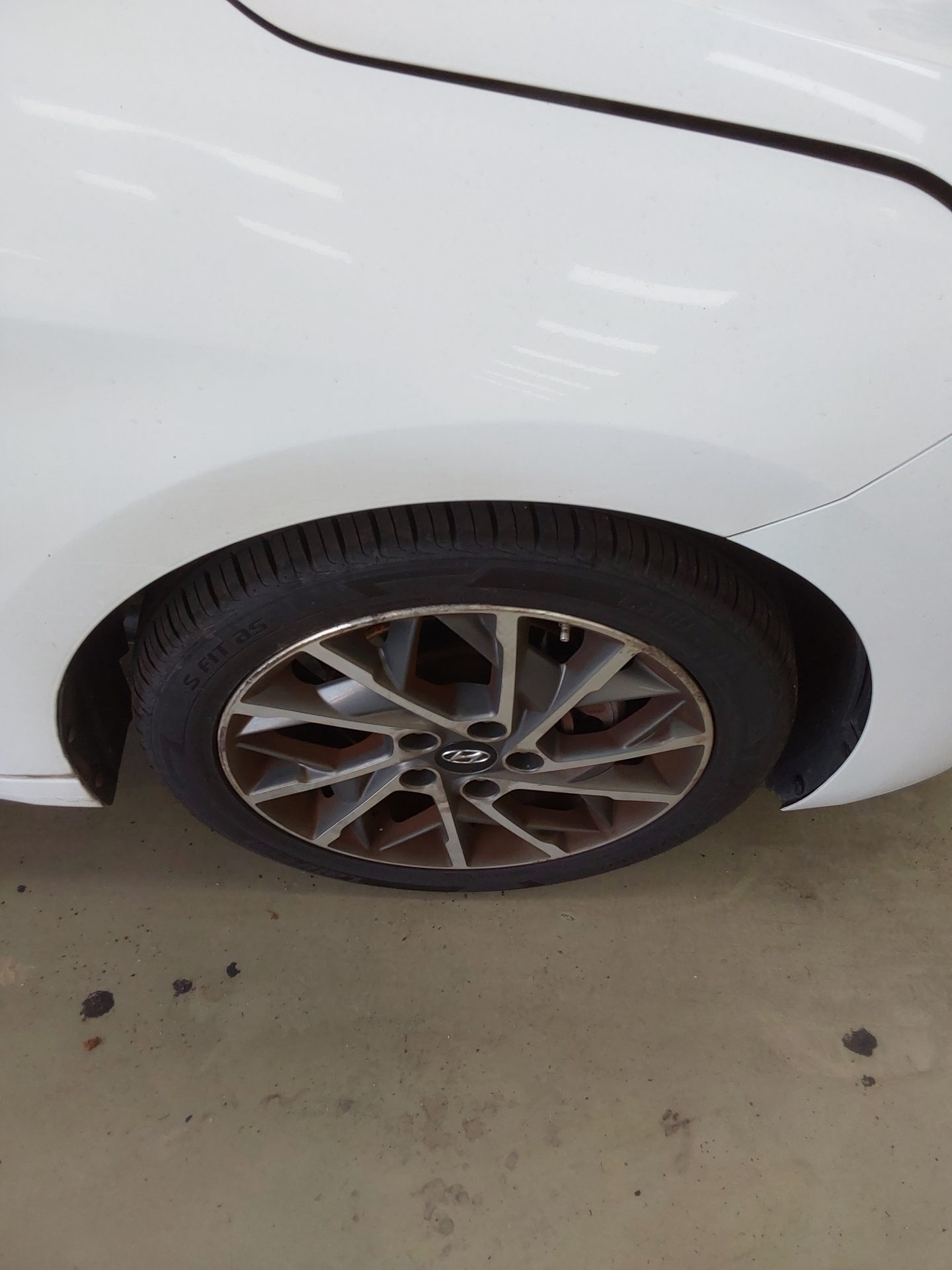 2019 - hyundai avante