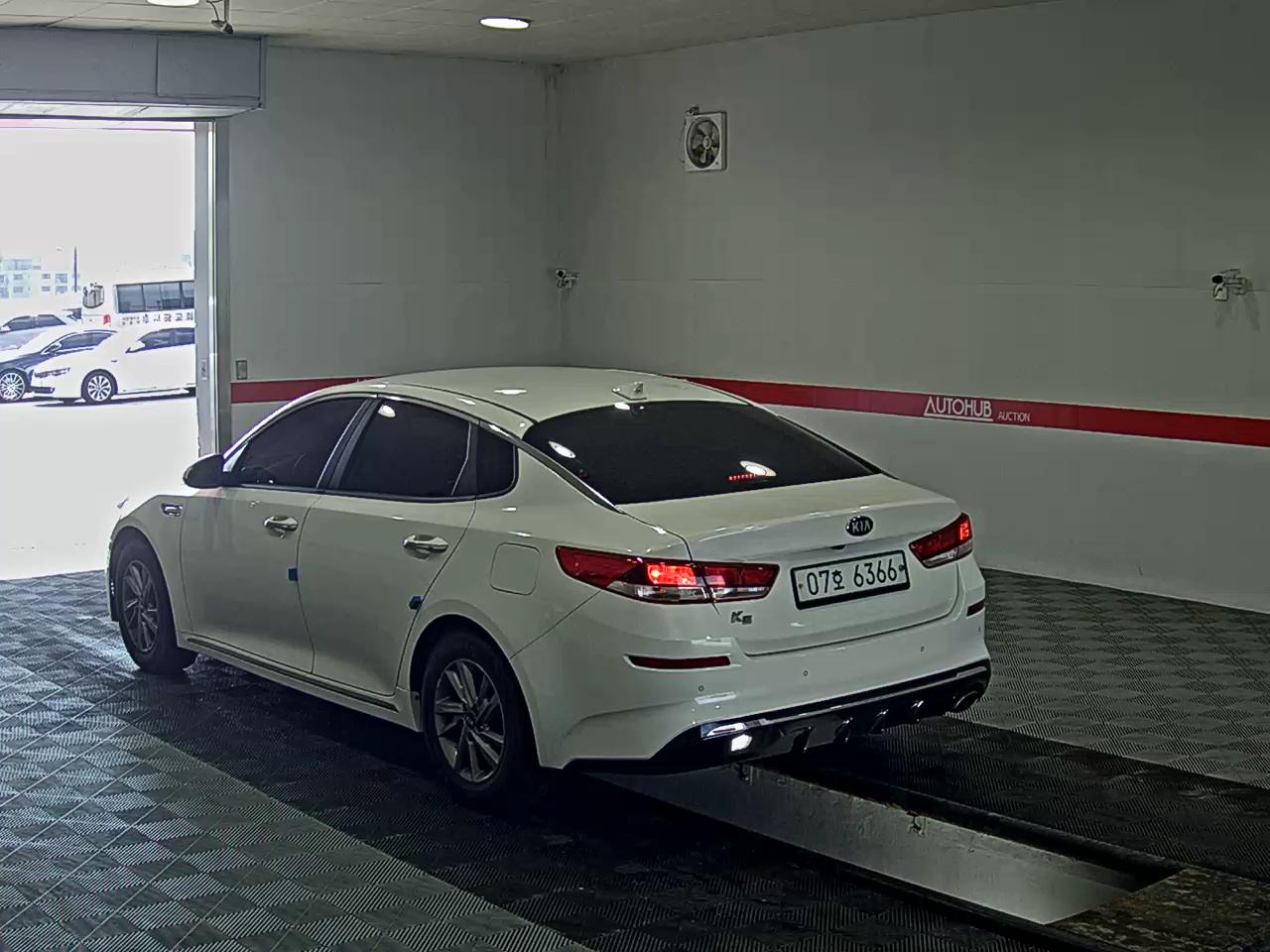 2020 - kia k5