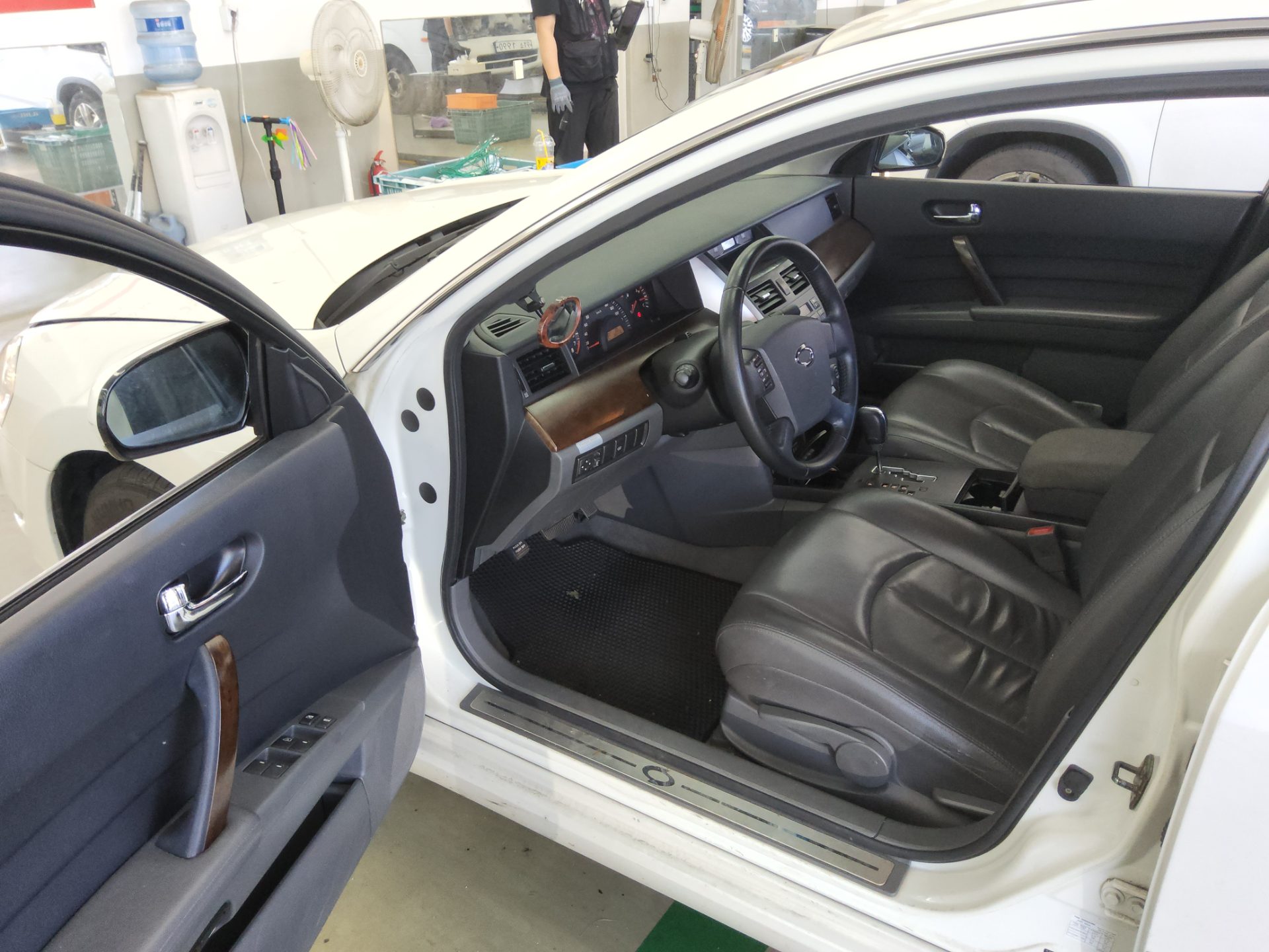 2008 - renault sm5