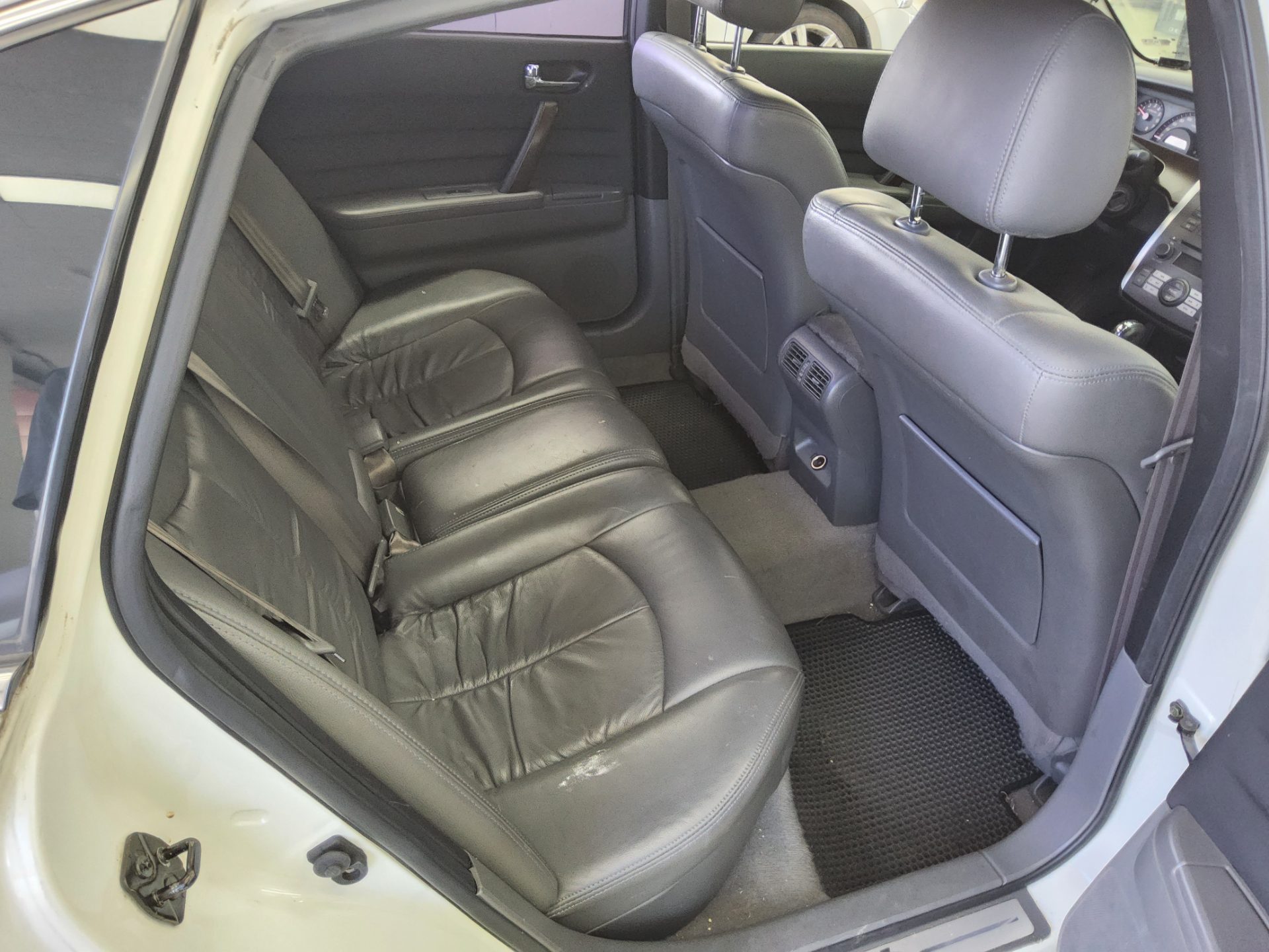 2008 - renault sm5