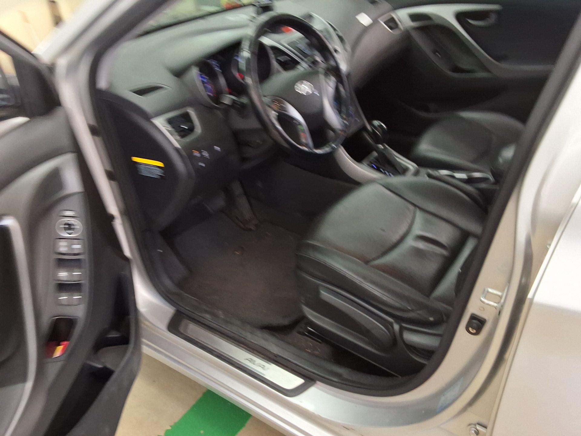 2015 - hyundai avante