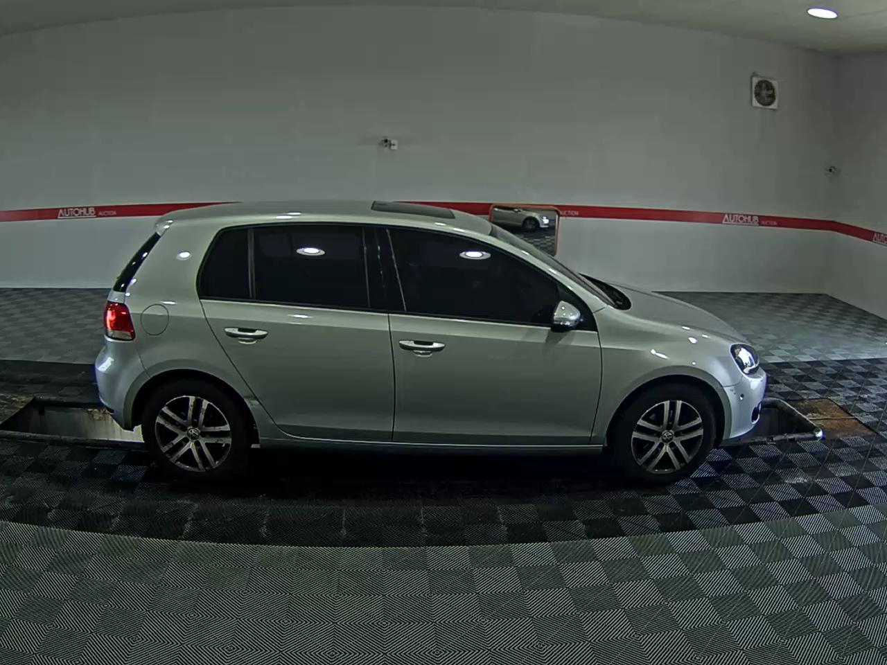 2011 - volkswagen golf