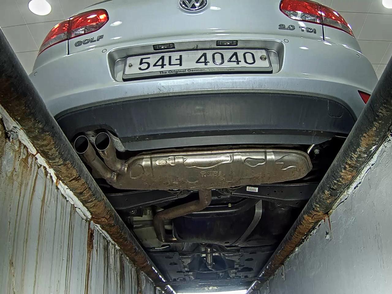 2011 - volkswagen golf