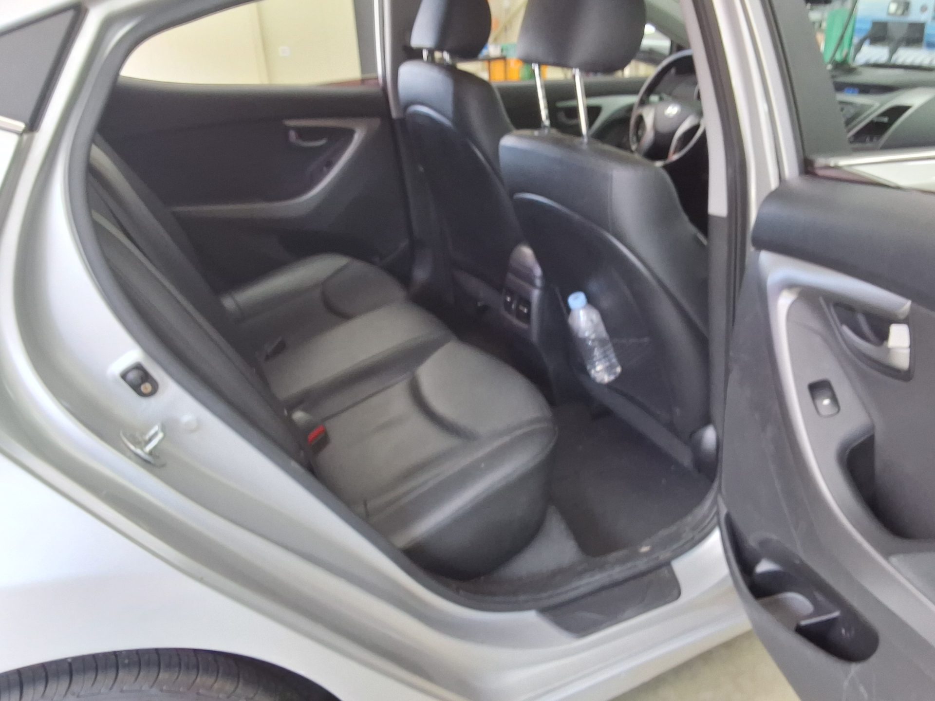 2015 - hyundai avante