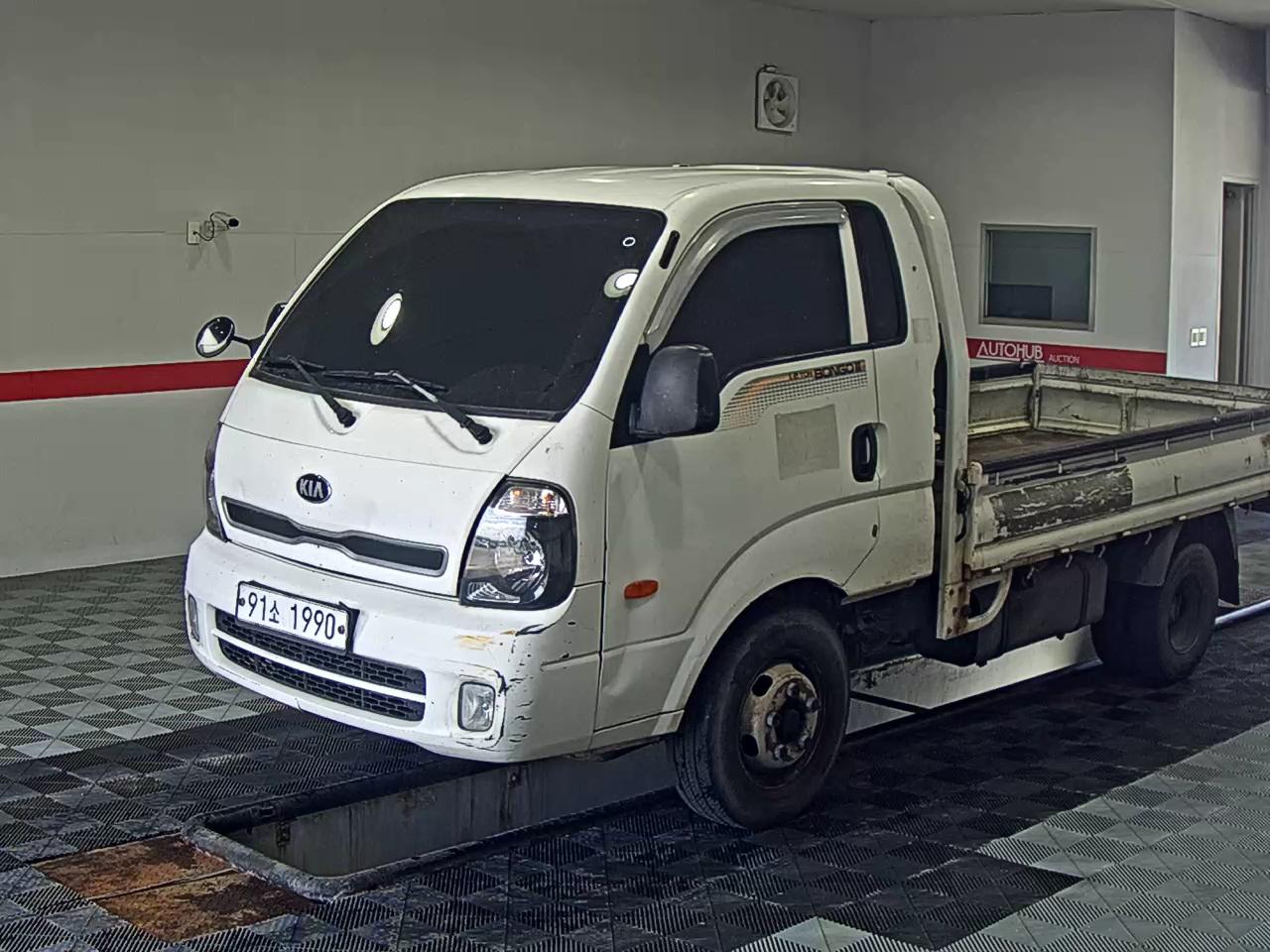 2016 - kia bongo