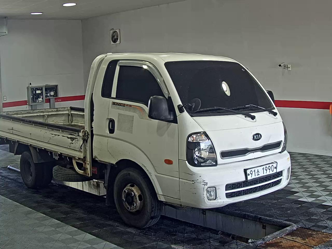2016 - kia bongo