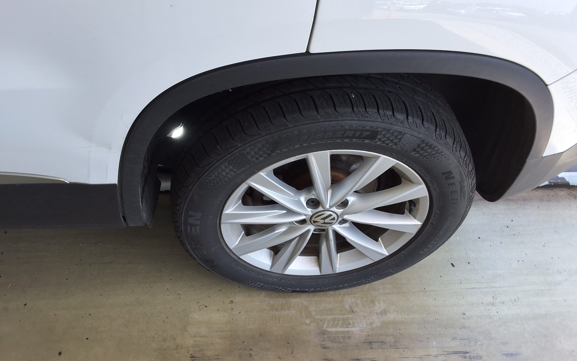 2014 - volkswagen tiguan