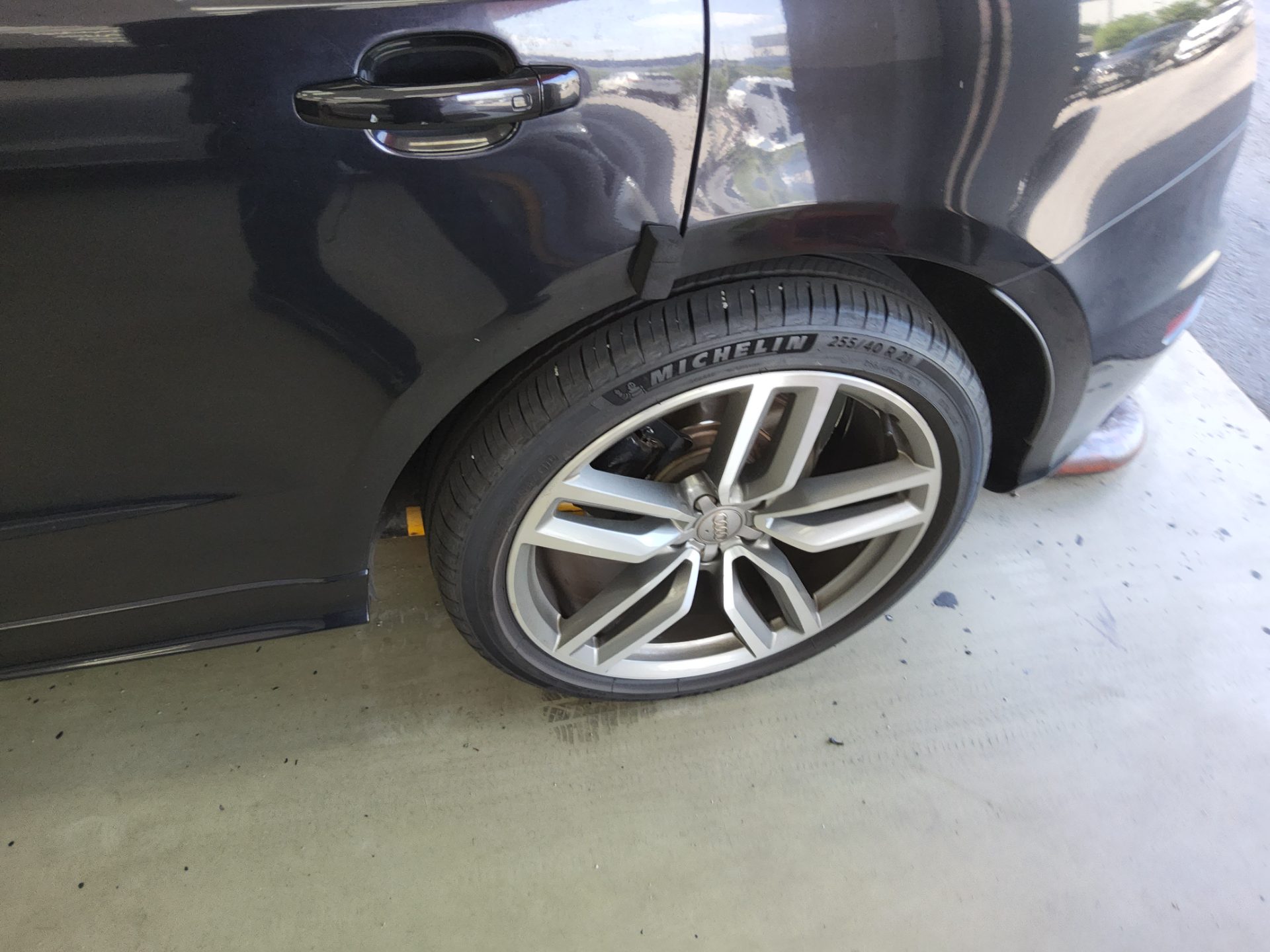 2014 - audi sq5