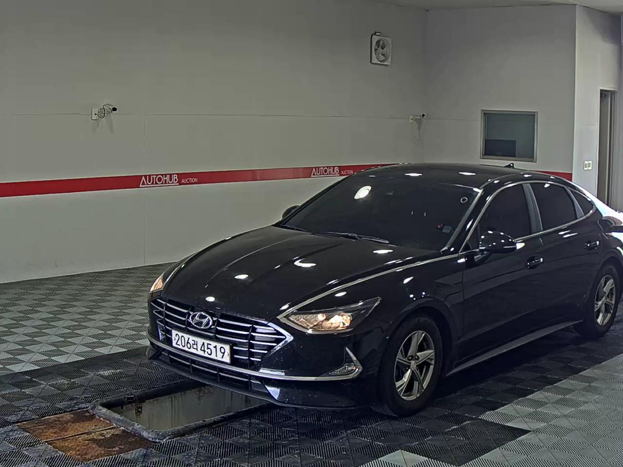 HYUNDAI SONATA (DN8) RENTAL CAR