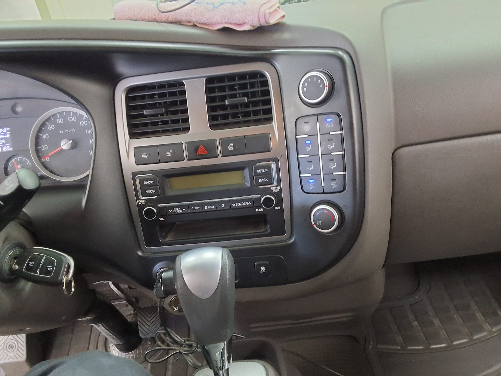 2017 - hyundai porter