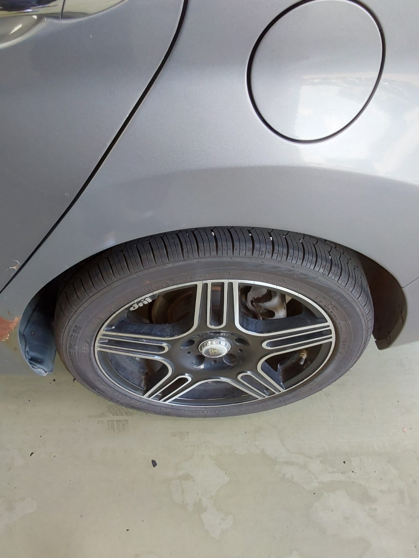 2012 - hyundai avante