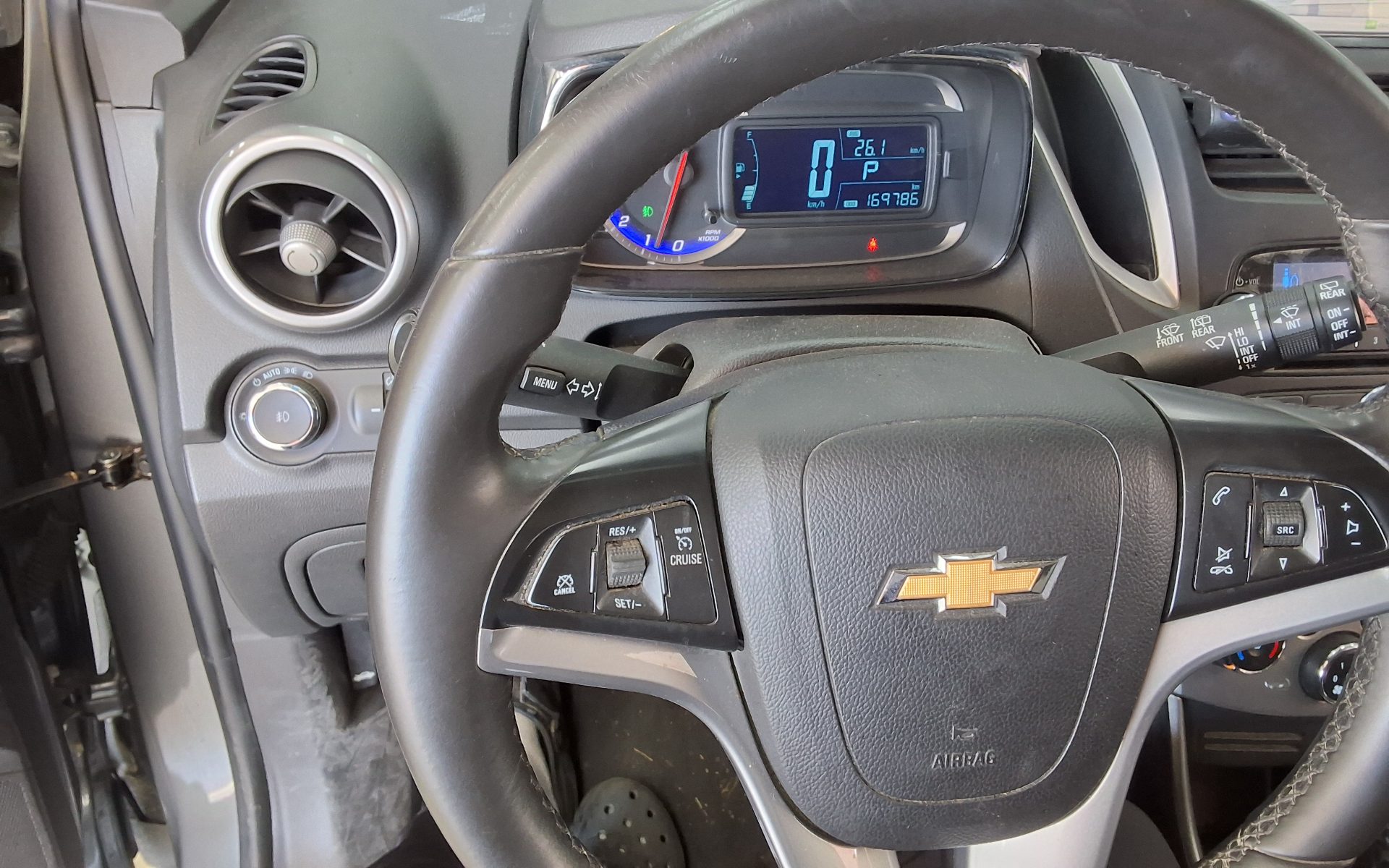 2015 - chevrolet trax