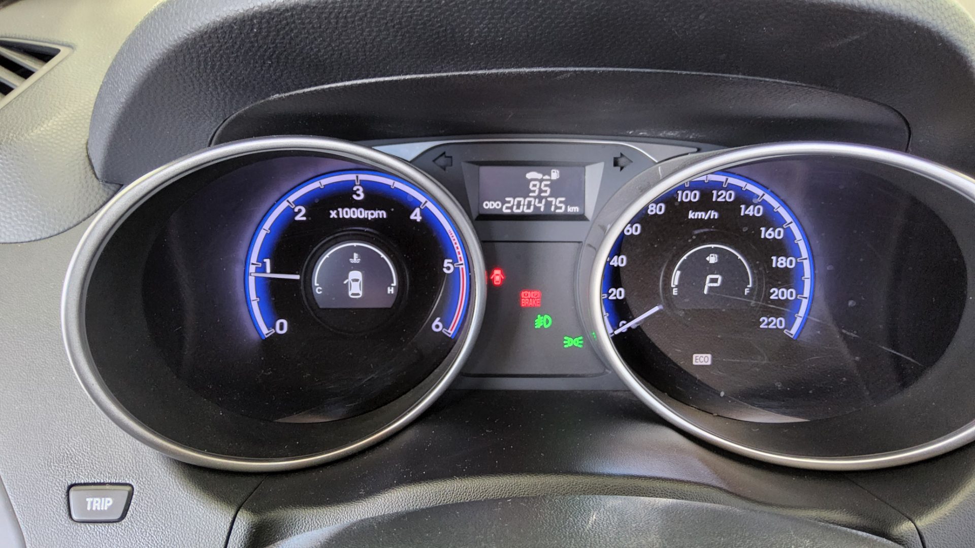 2010 - hyundai tucson