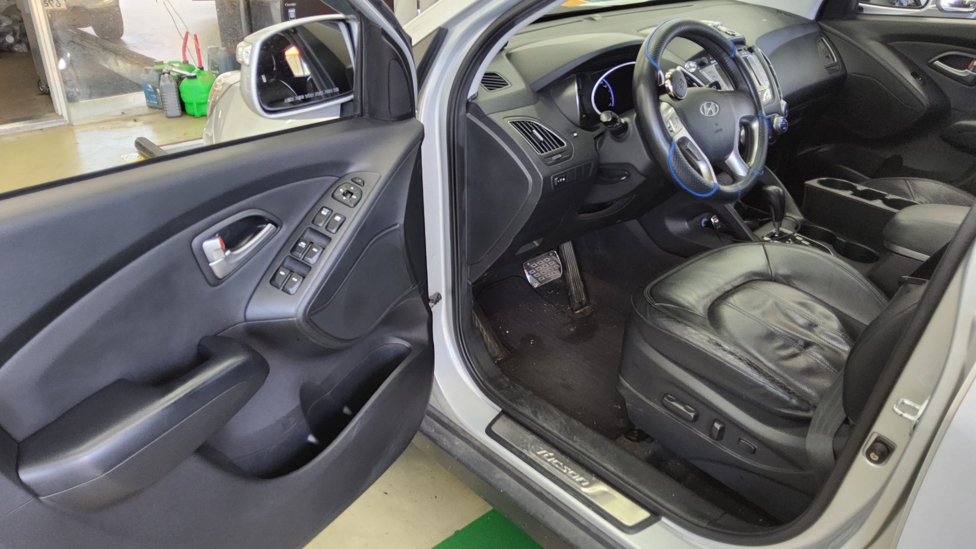 2010 - hyundai tucson