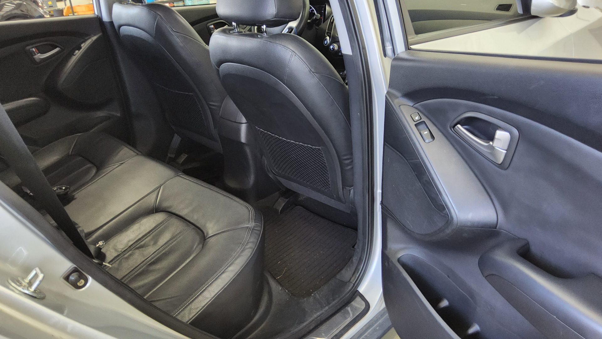 2010 - hyundai tucson