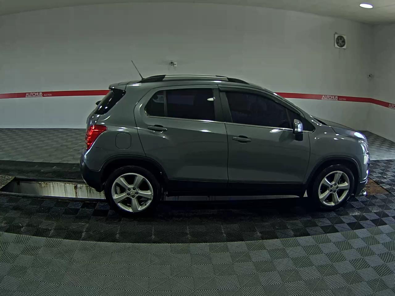2015 - chevrolet trax