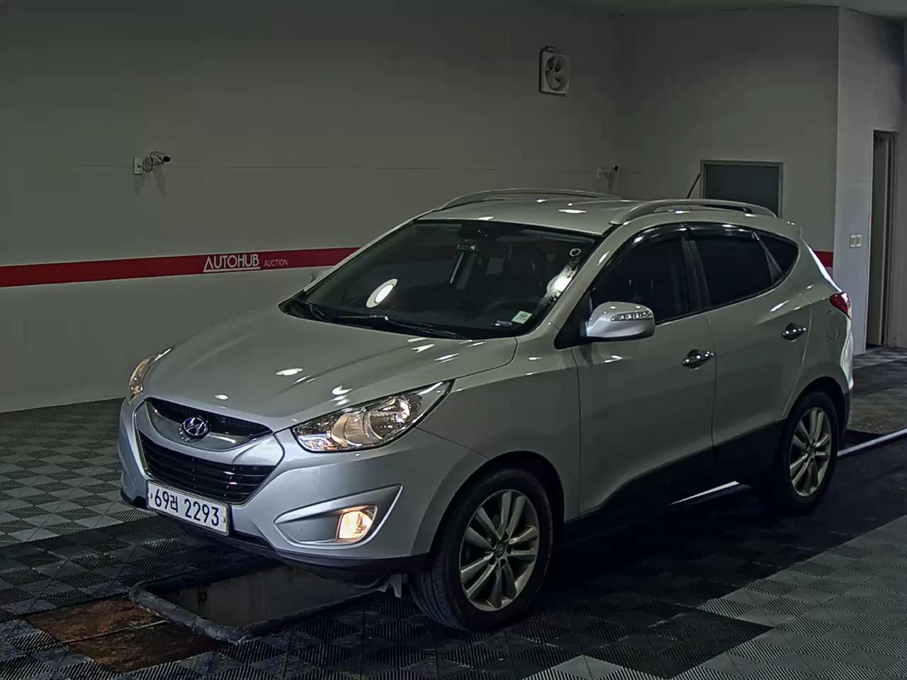 HYUNDAI TUCSON ix R20 LMX20