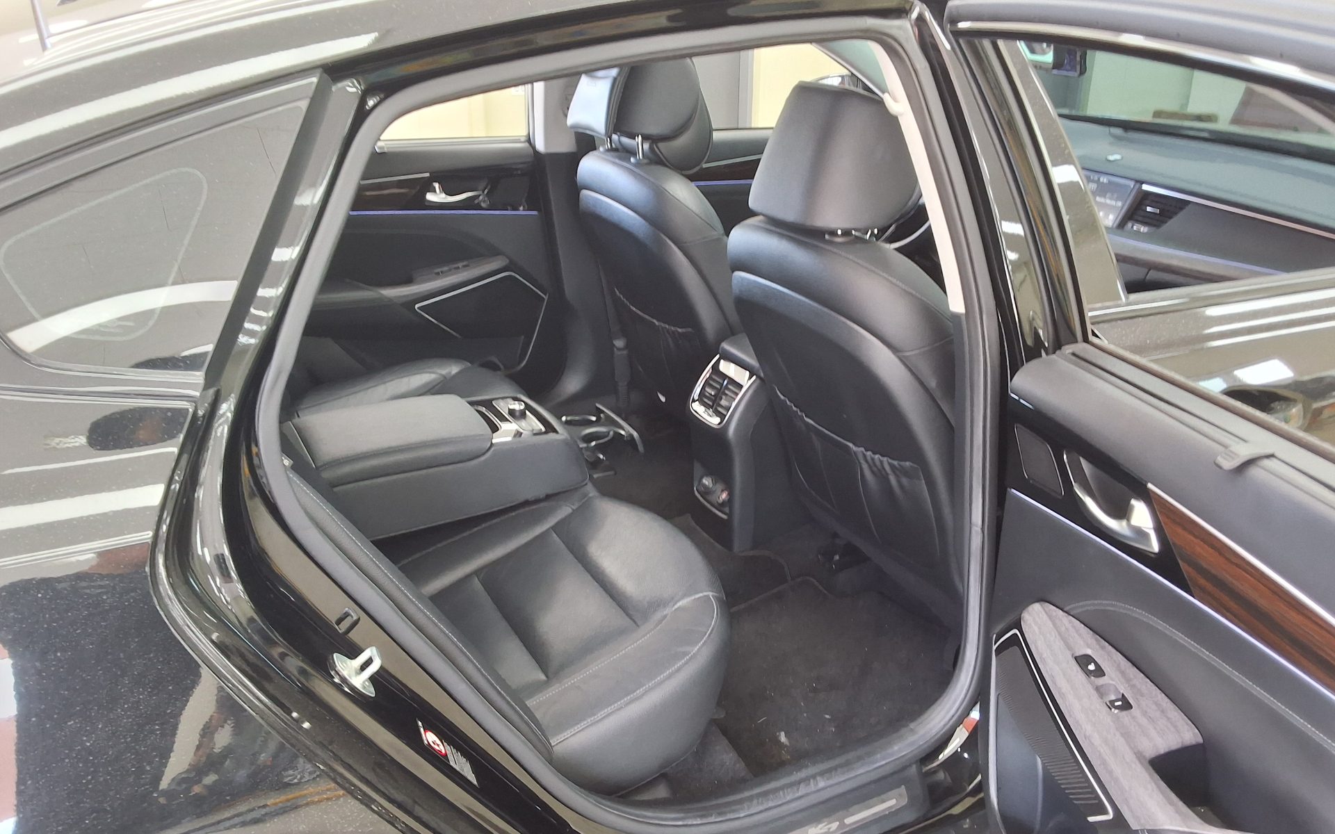 2018 - kia k7