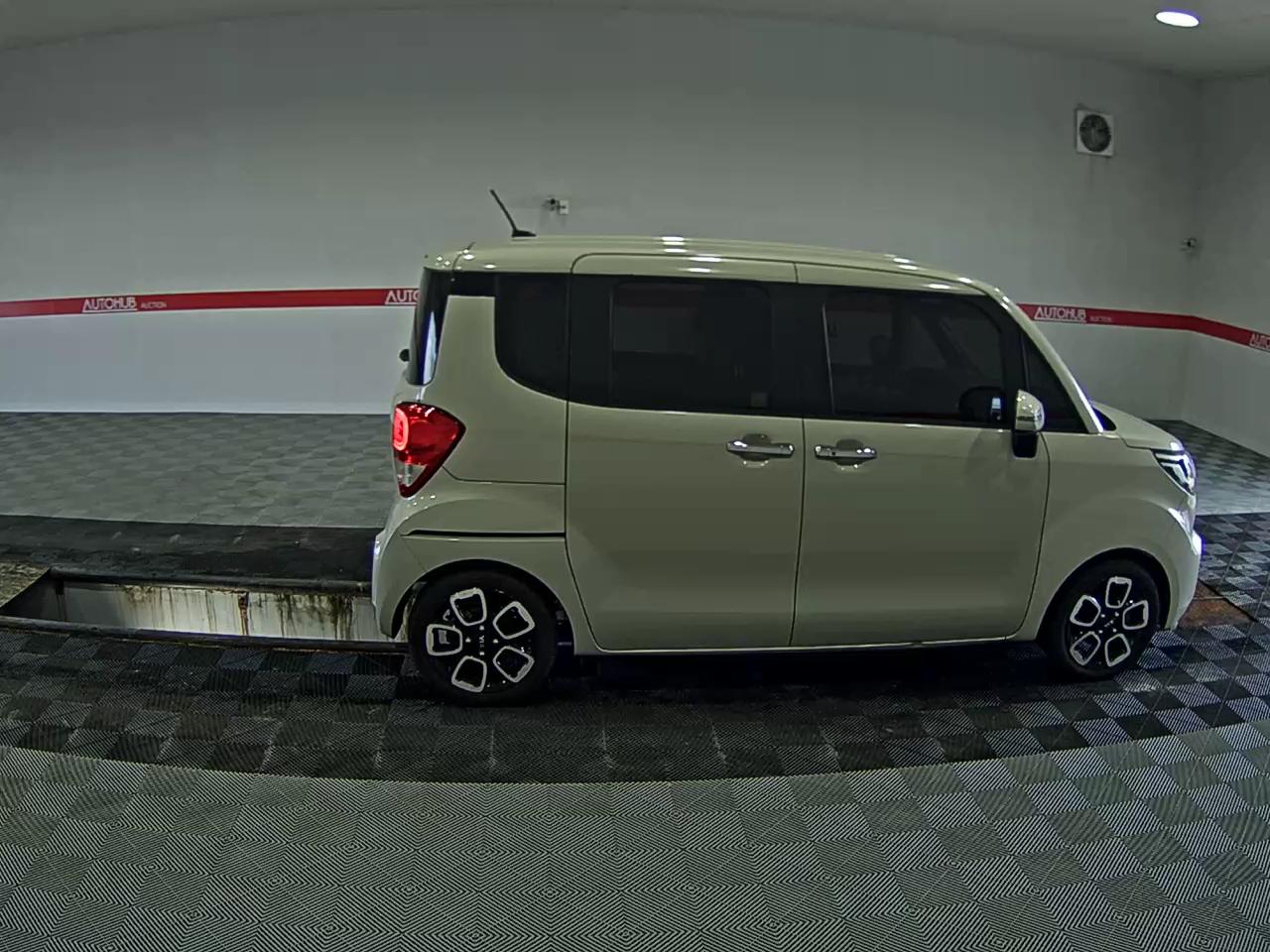 2018 - kia ray