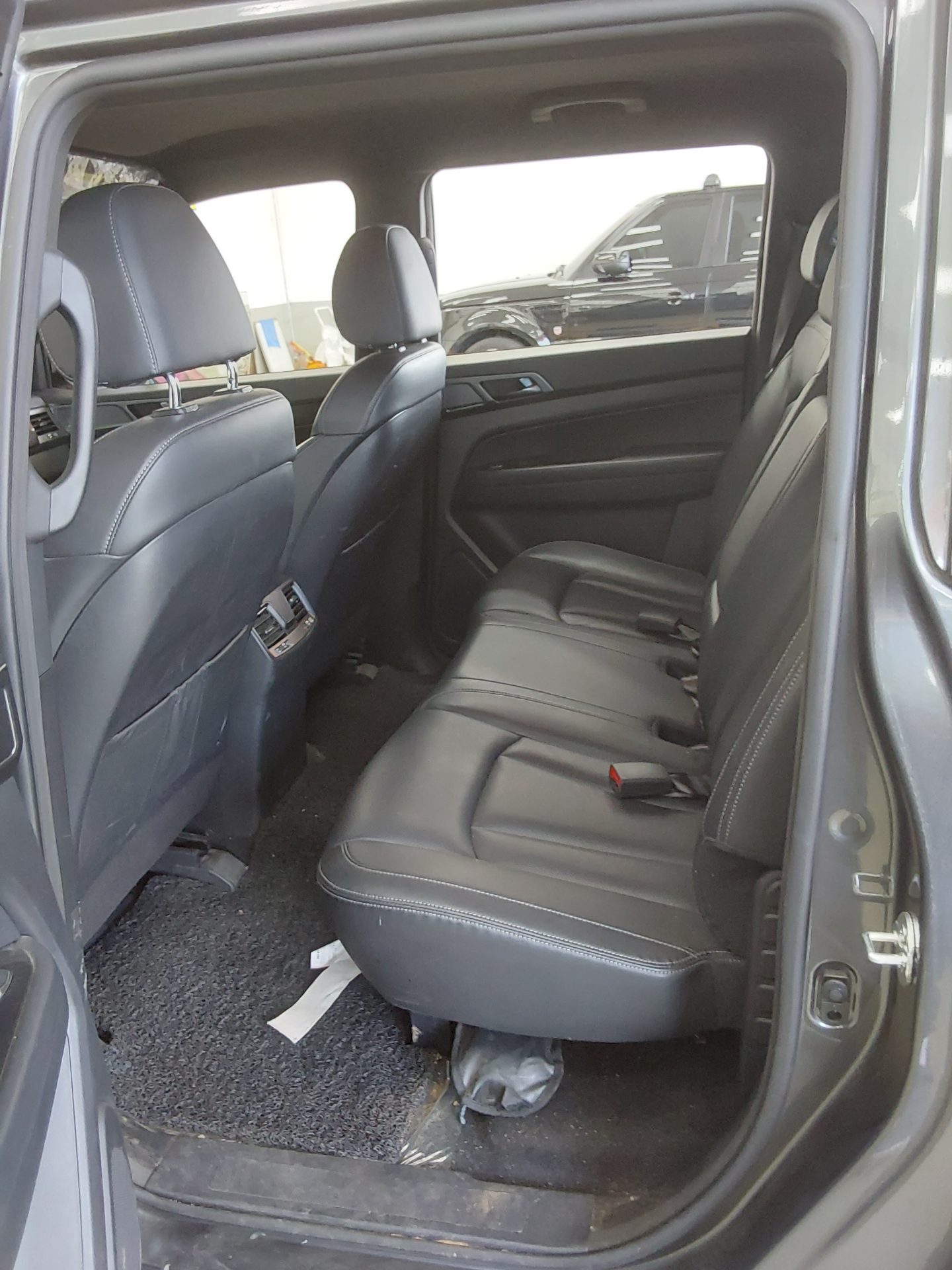 2023 - ssangyong rexton