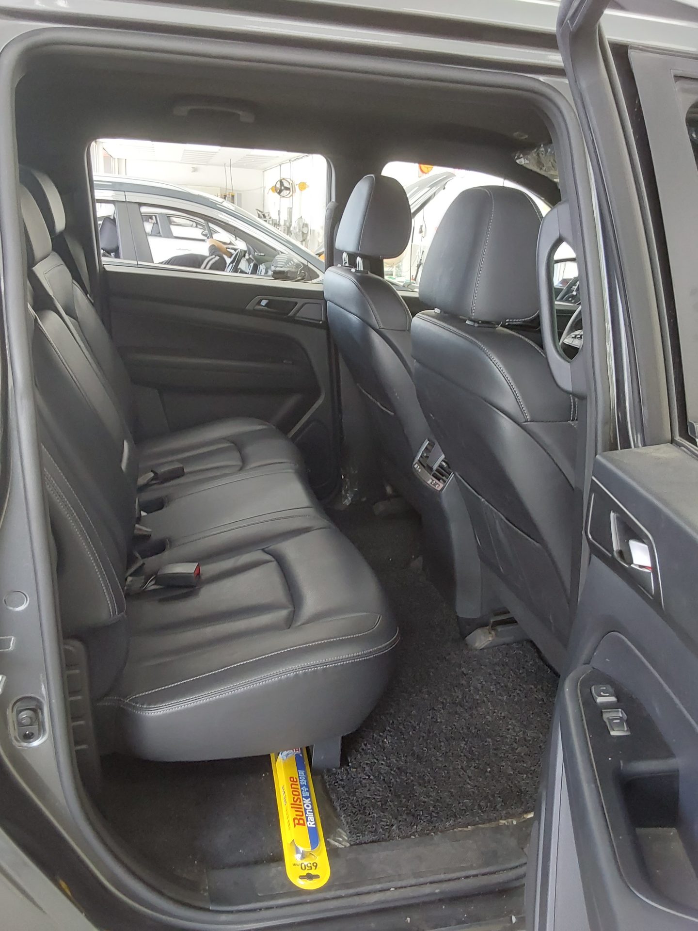 2023 - ssangyong rexton