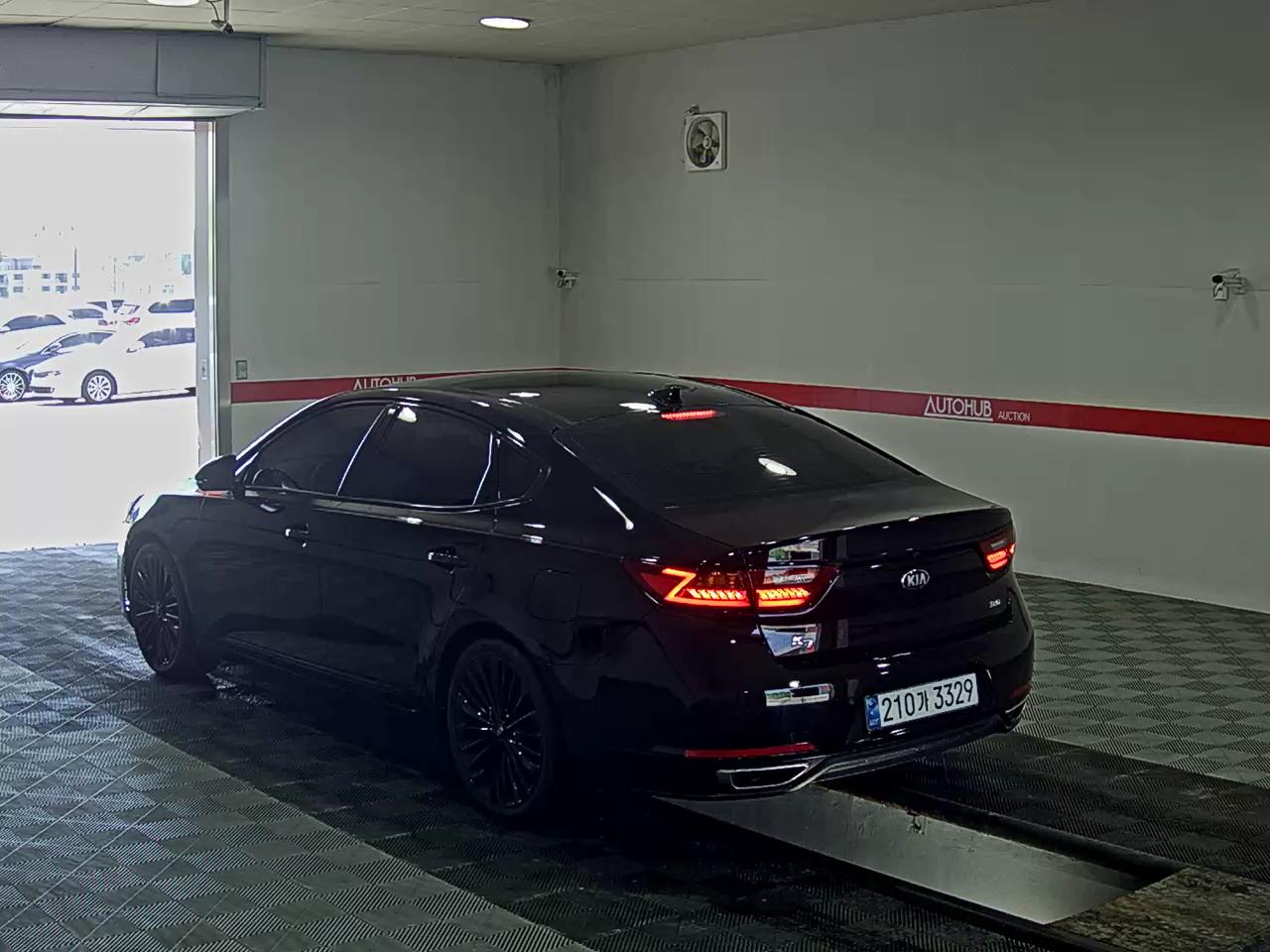 2018 - kia k7