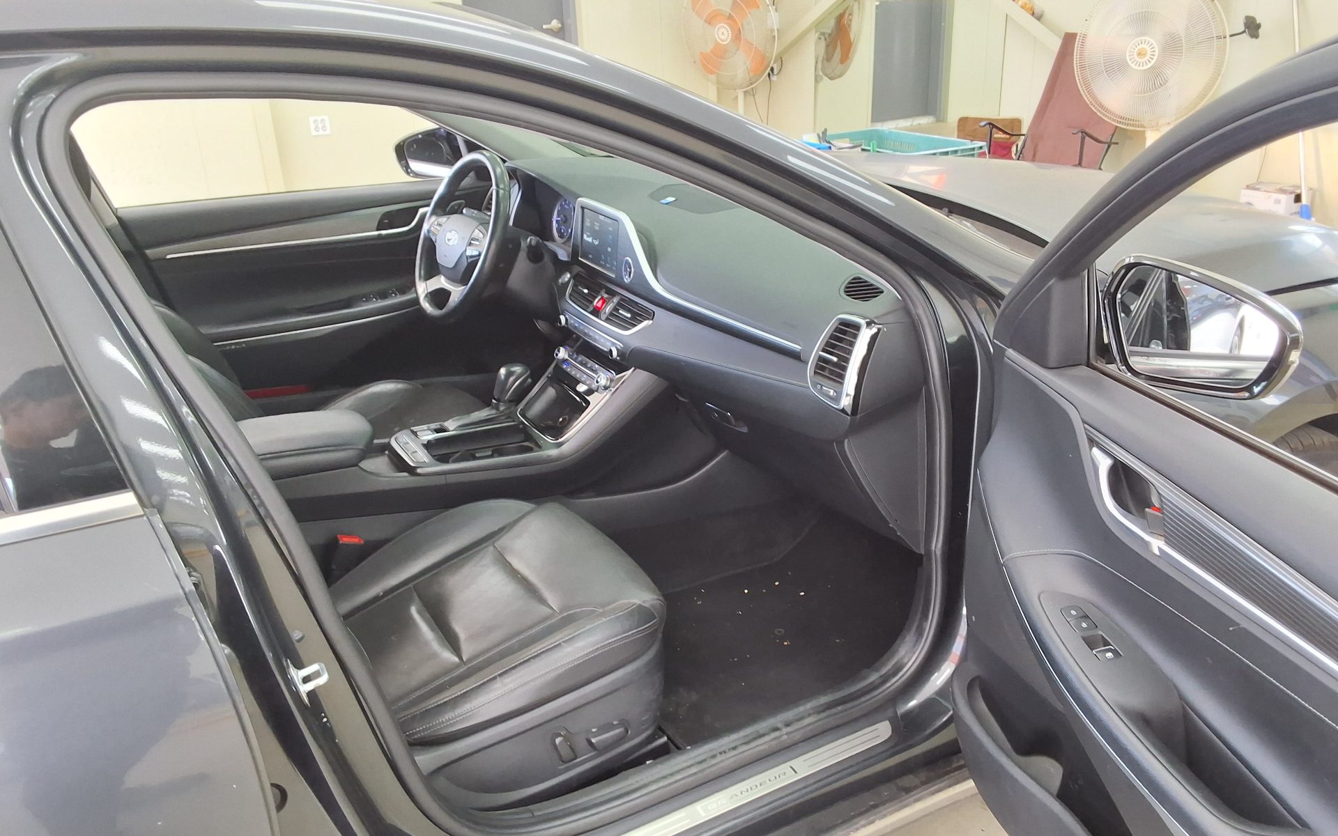 2017 - hyundai grandeur