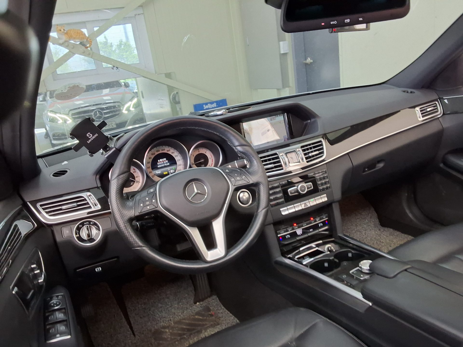 2014 - mercedes-benz e220